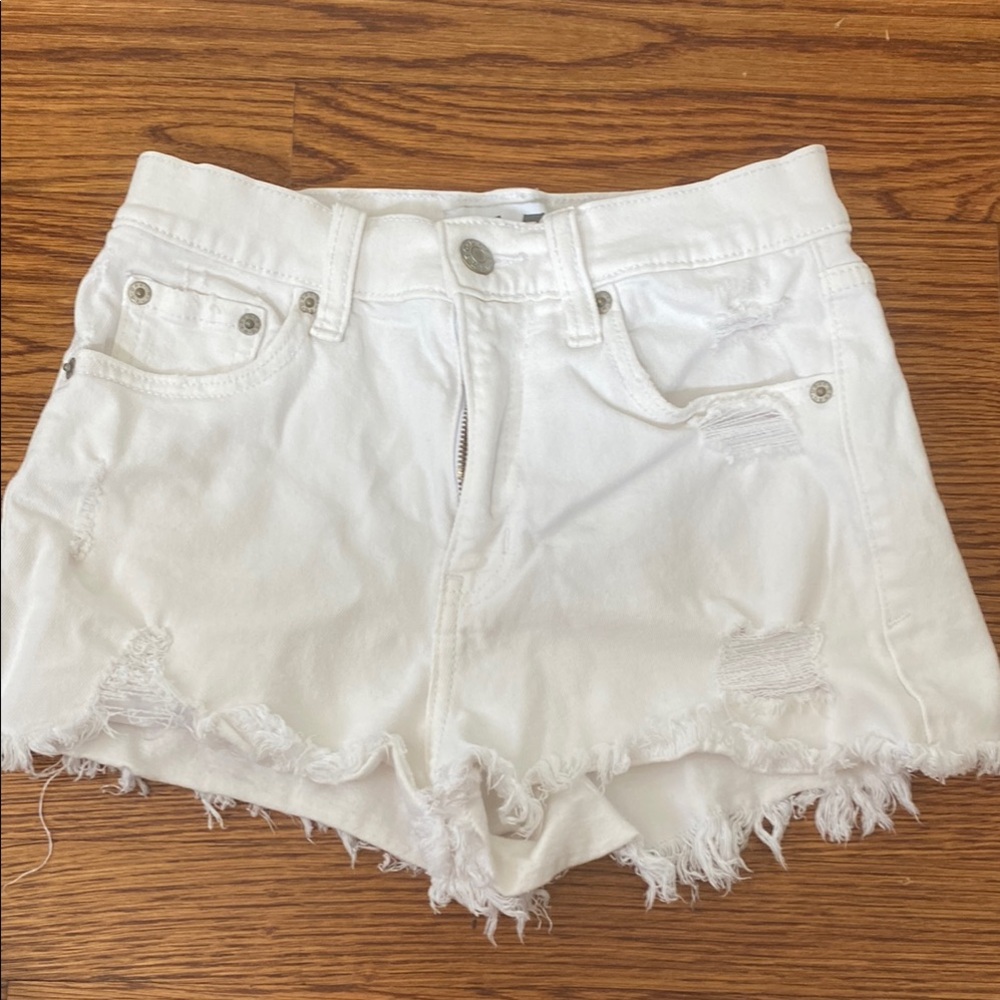 White Jean Shorts with Distressed Frayed Hem